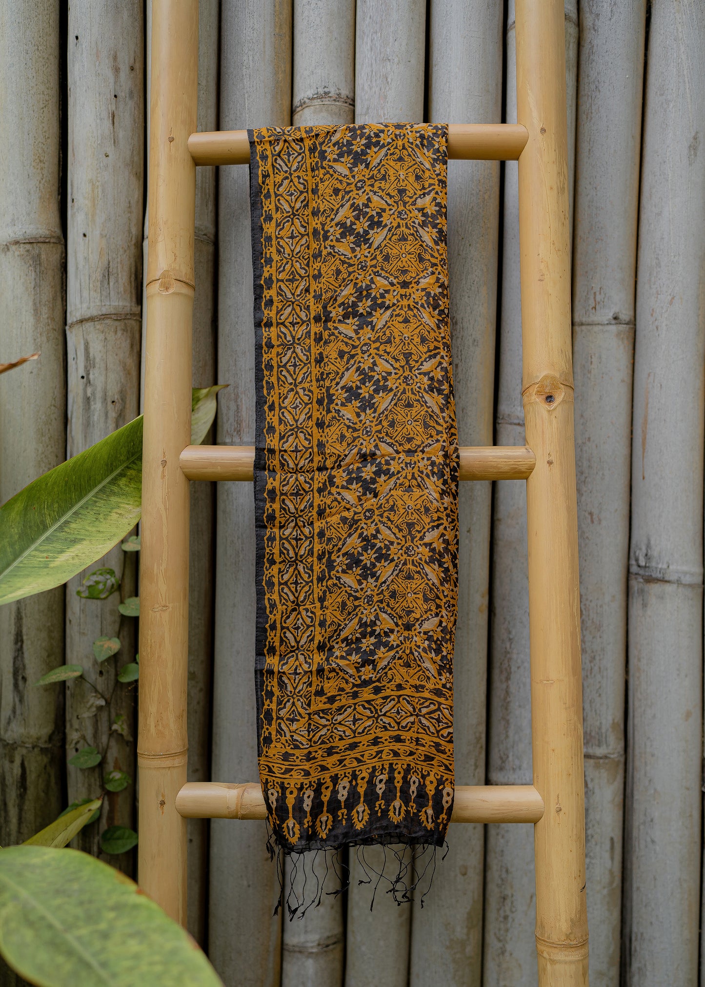 SMALL GOLD LAVENDER SILK SCARF