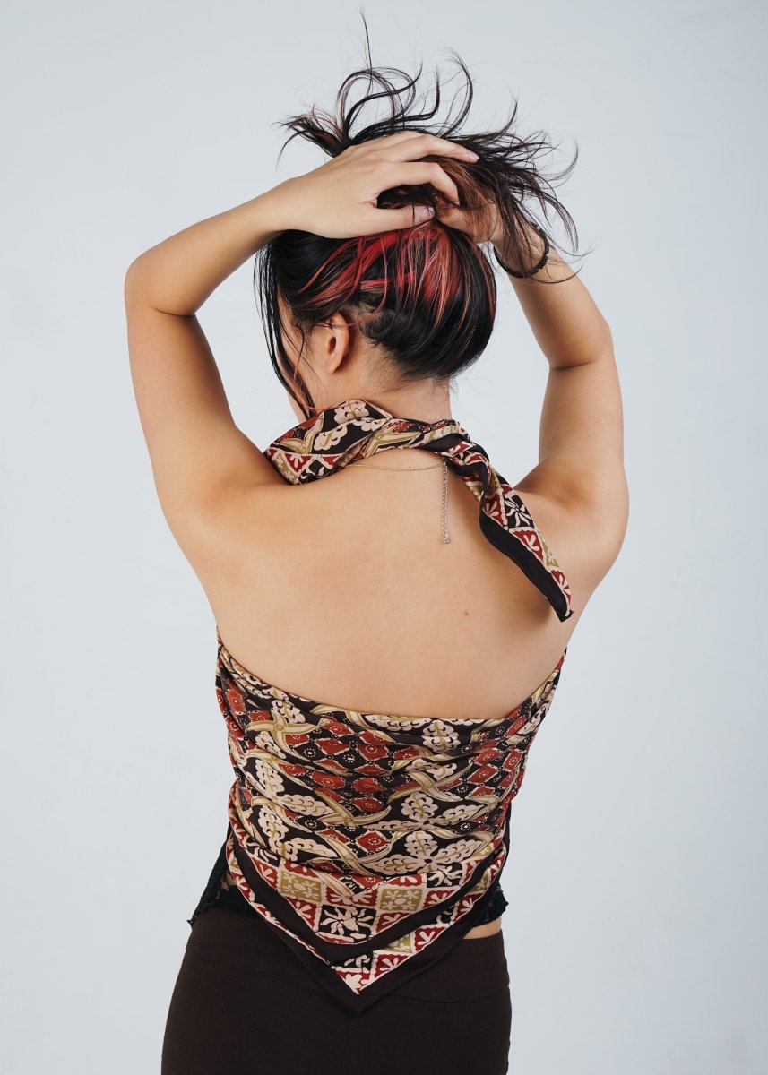 BLACK & RED REFINED SILK SQUARE - Collective Sherpas