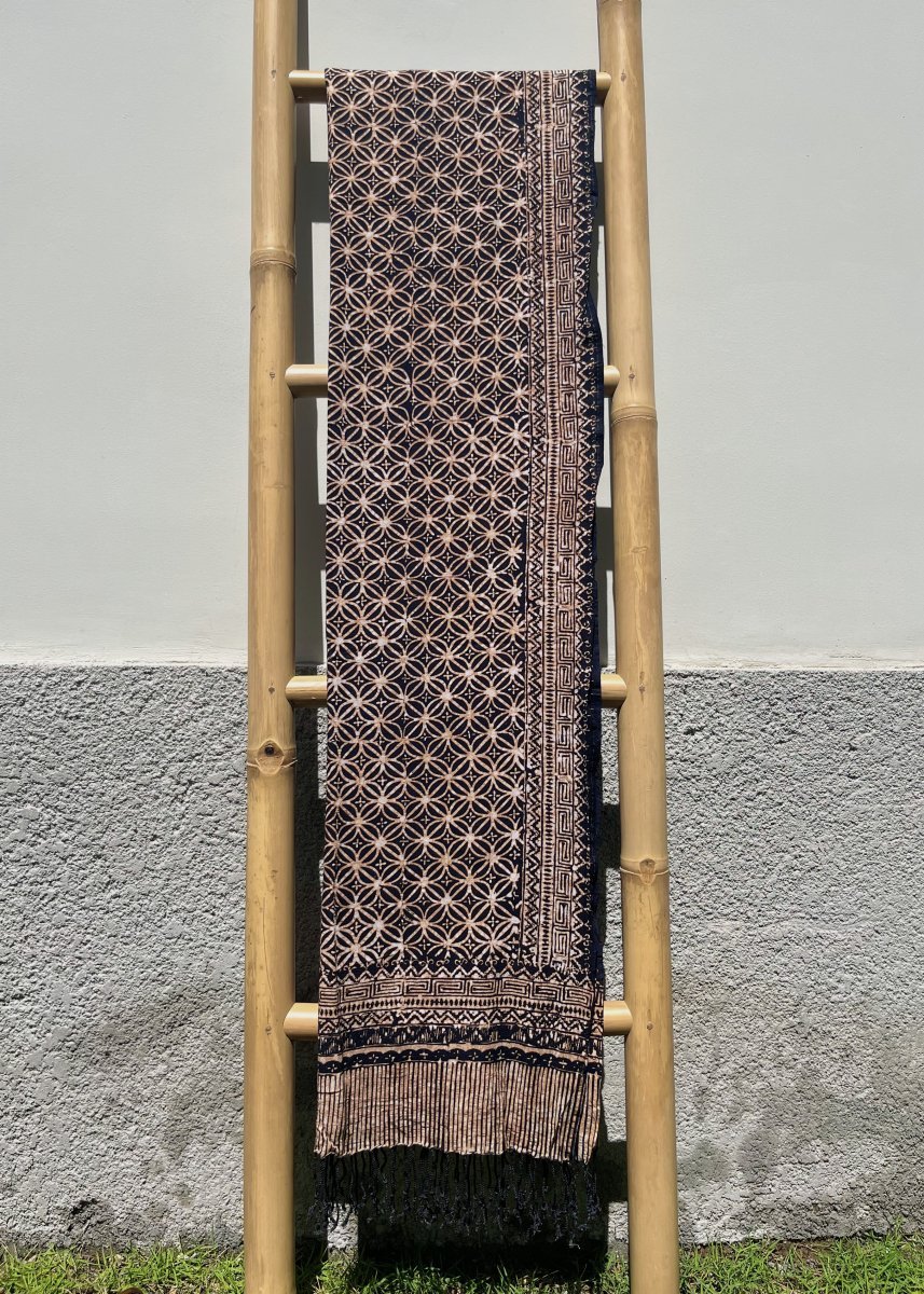 BLACK SARONG - Collective Sherpas