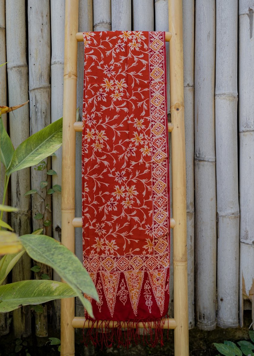 CARDINAL AND GOLD REFINED SILK SARONG - Collective Sherpas