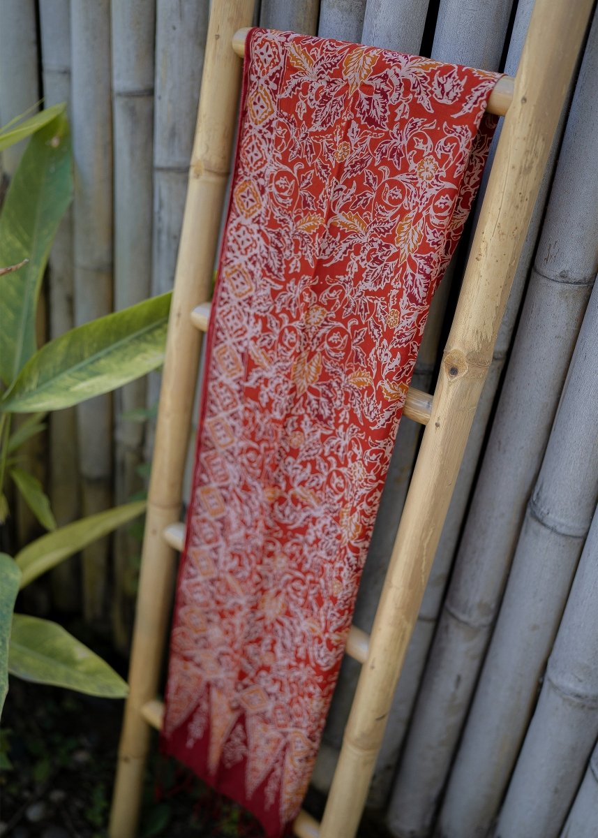 CARDINAL AND GOLD REFINED SILK SARONG - Collective Sherpas