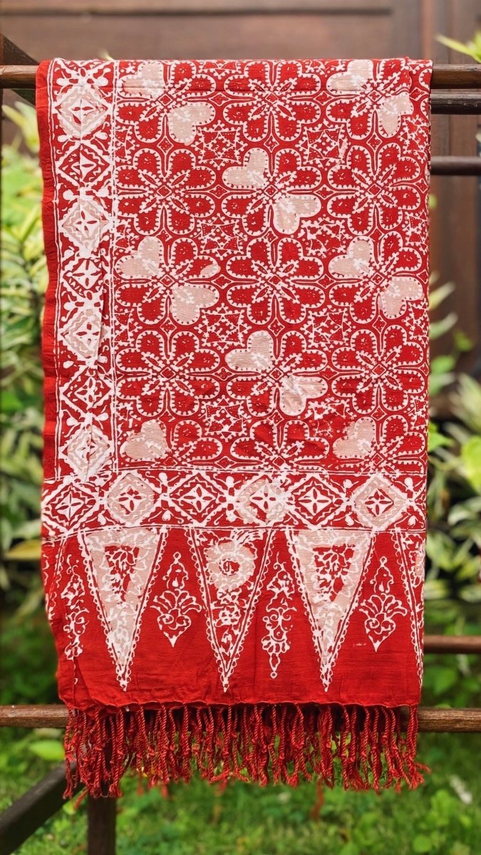 CARDINAL RED SARONG - Collective Sherpas