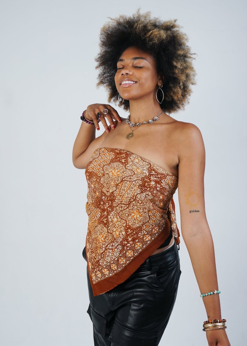 EARTHY BROWN REFINED SILK SQUARE - Collective Sherpas