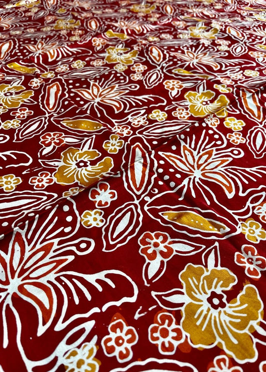 LARGE CARDINAL AND GOLD REFINED SILK SQUARE - Collective Sherpas