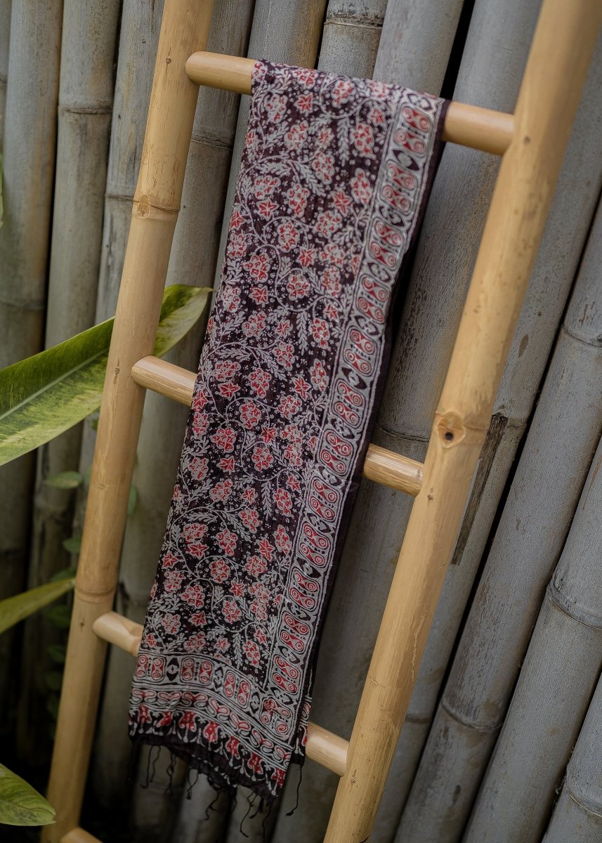 SMALL DARK RED LAVENDER SILK SCARF - Collective Sherpas