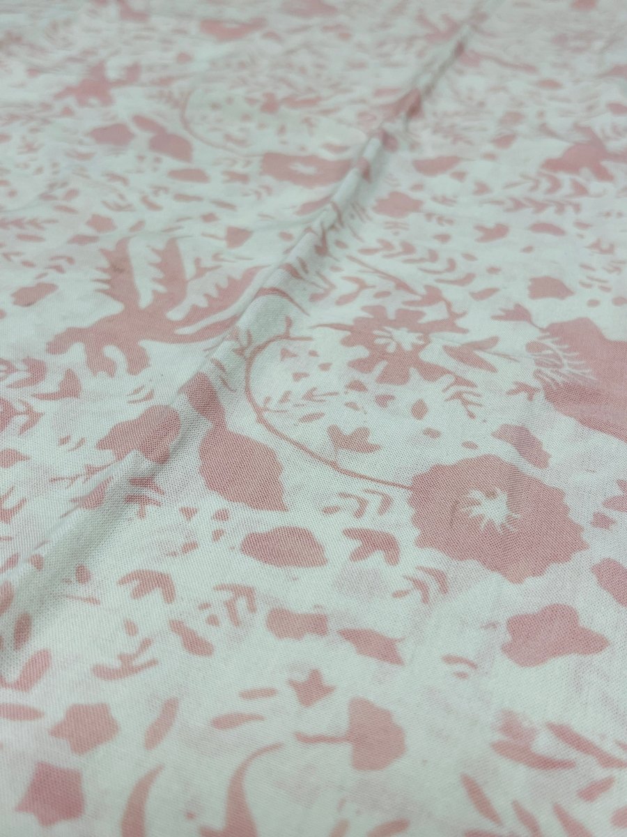 WHITE PINK PASTEL SARONG - Collective Sherpas