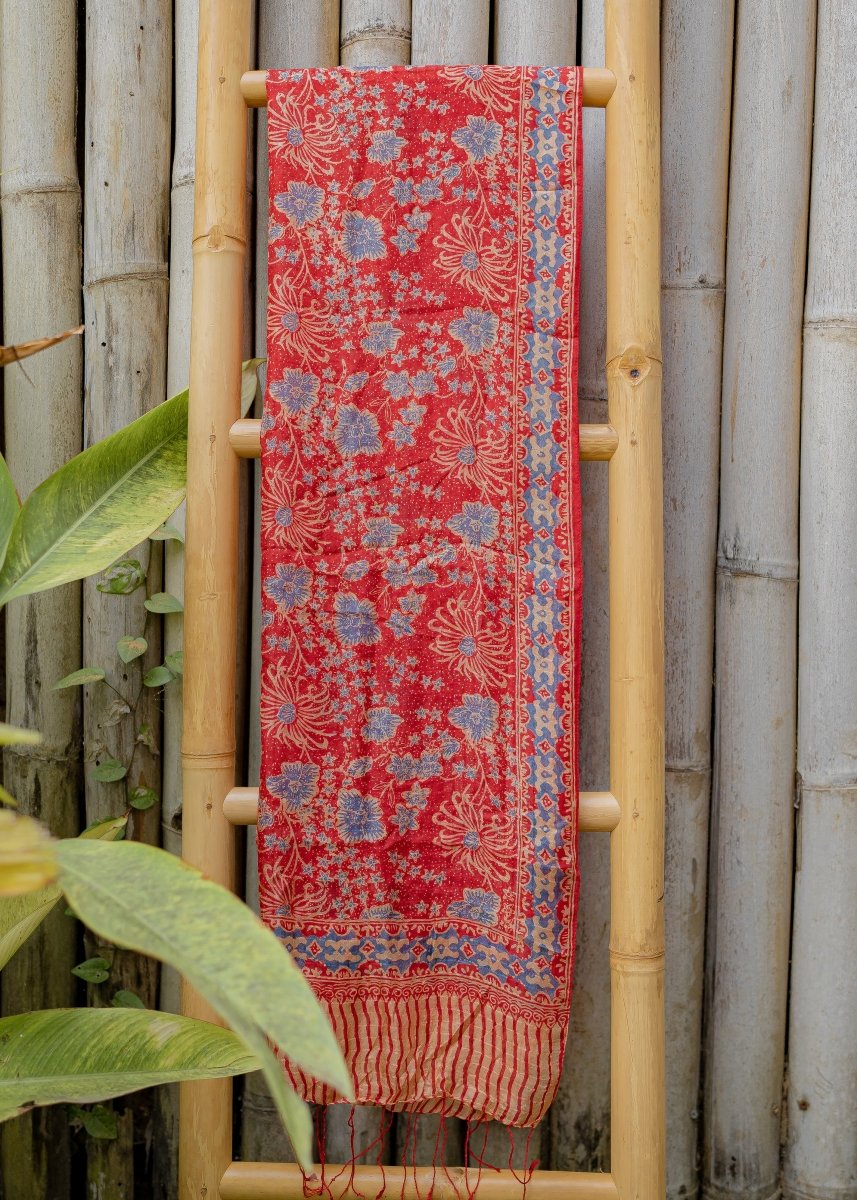 RED & BLUE SILK SARONG - Collective Sherpas